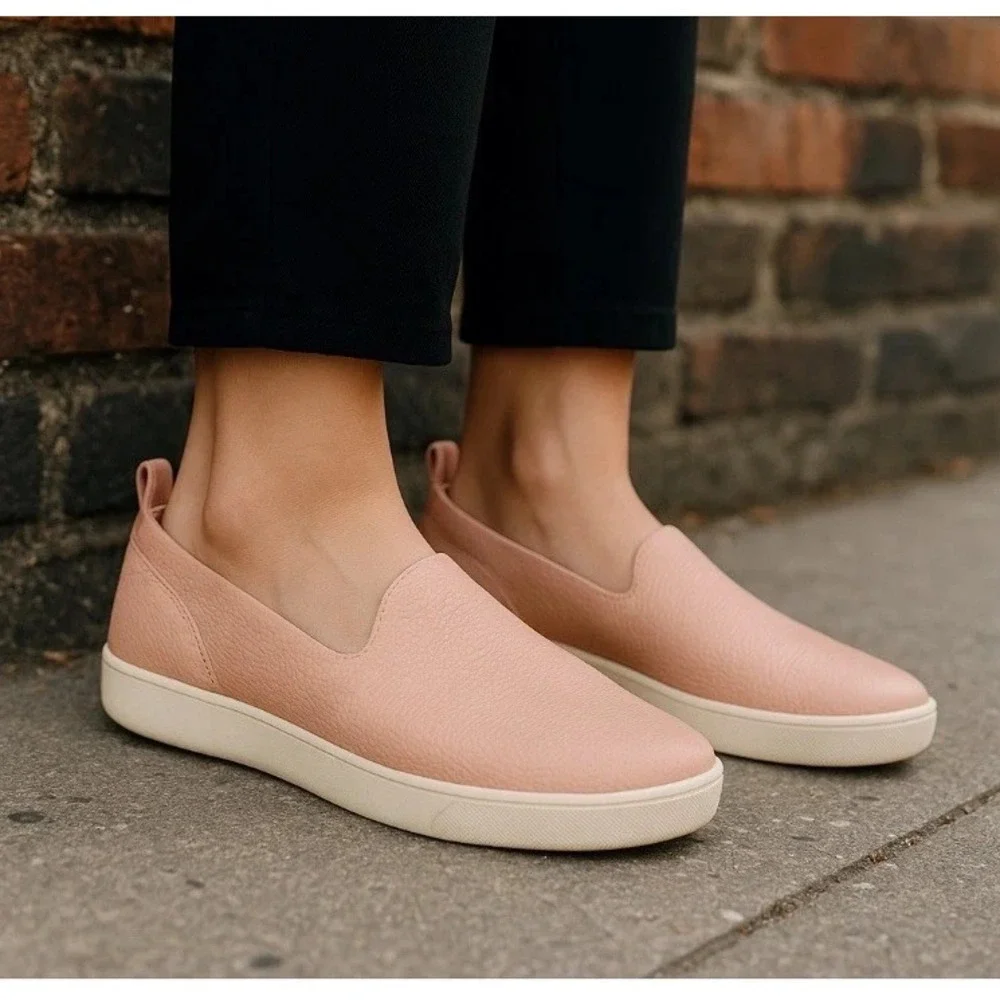Ecco 39 Gillian Slip On Sneaker‎ Womens 8 Pink Shoes Pebbled Leather Comfort